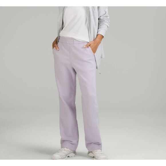 Women Lululemon Loungeful Straight Leg Pant Mid Rise in Faint Lavender Size 6 - Picture 1 of 8